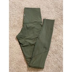 Lululemon Barre Star Pant *Full-On Luon - Size 4